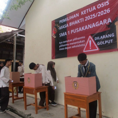 Antusias Siswa Saat Pemilihan Ketua Osis Baru di SMAN 1 PUSAKANAGARA 