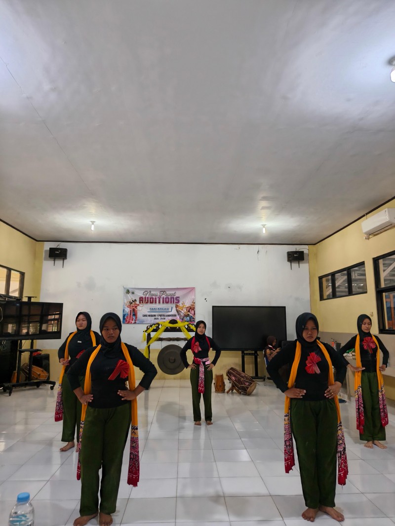 Audisi Tari 2025: Siswa SMAN 1 Pusakanagara Tunjukkan Bakat dan Kreativitas